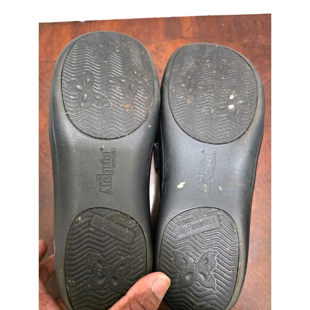 Alegria Paloma Women's Leather Slip-On Shoes Size 41 Adjustable Strap Button Acc